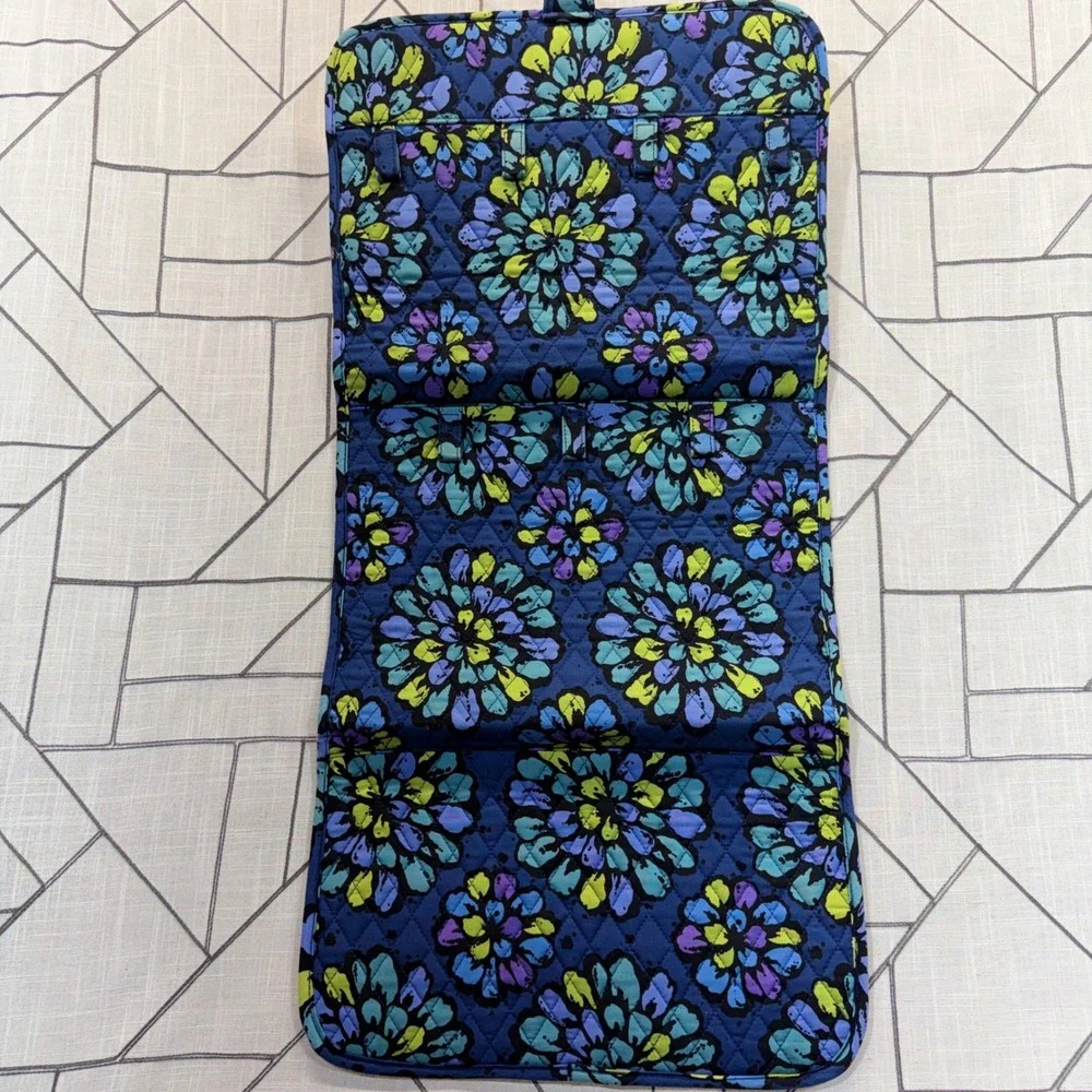Vera Bradley Hanging Jewelry Organizer OS Blue Floral Night & Day Quilted Travel